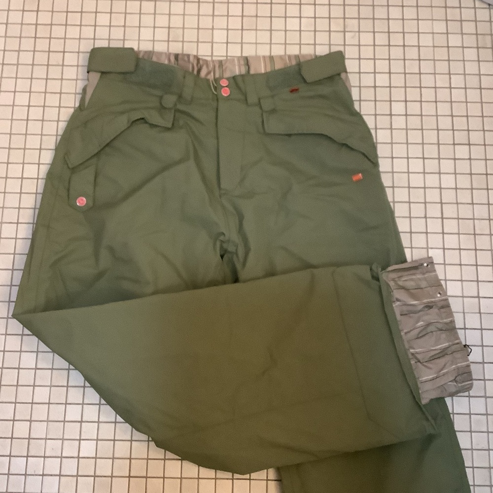 VGUC Foursquare snowboarding pants, size men’s XL